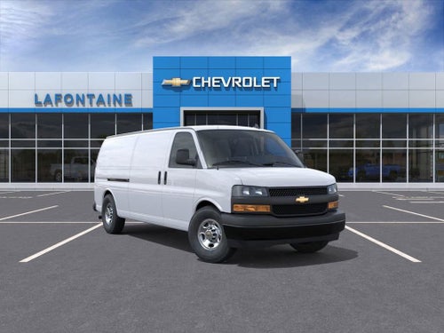 2025 Chevrolet Express Cargo WT
