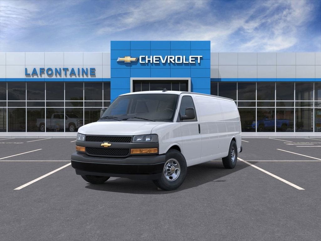 2025 Chevrolet Express Cargo WT
