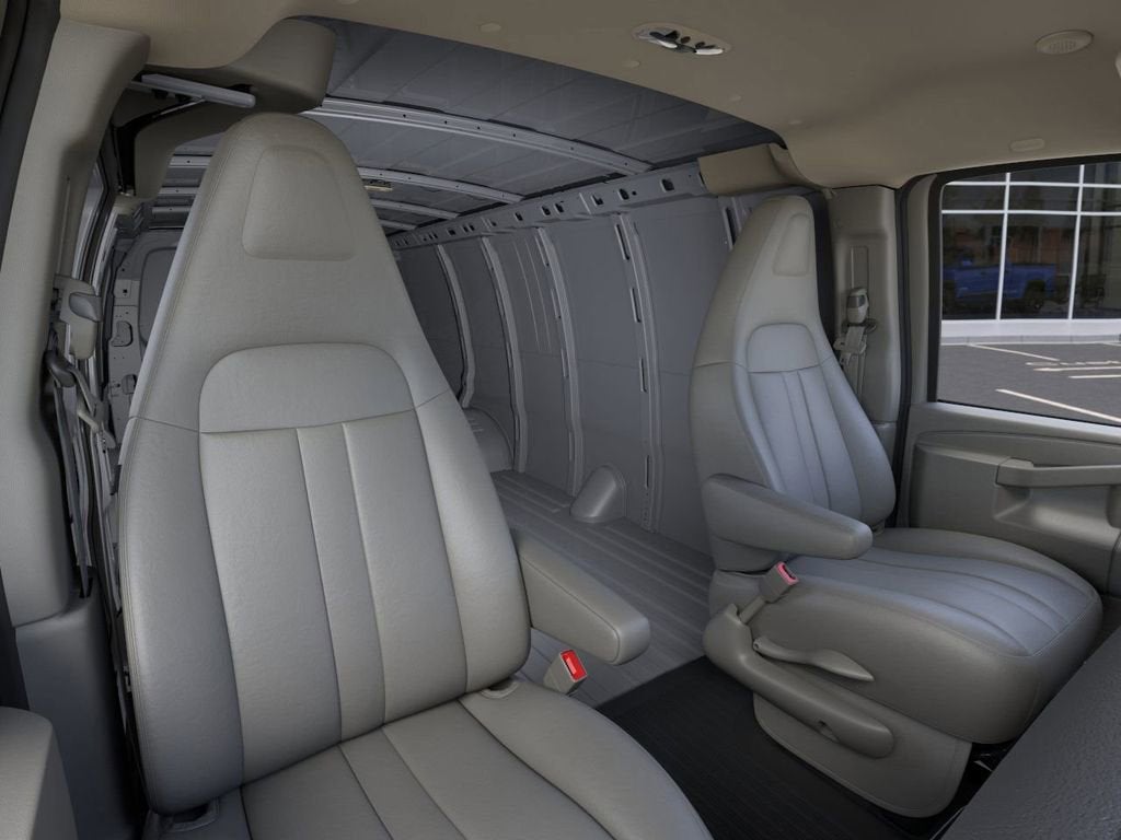 2025 Chevrolet Express Cargo WT