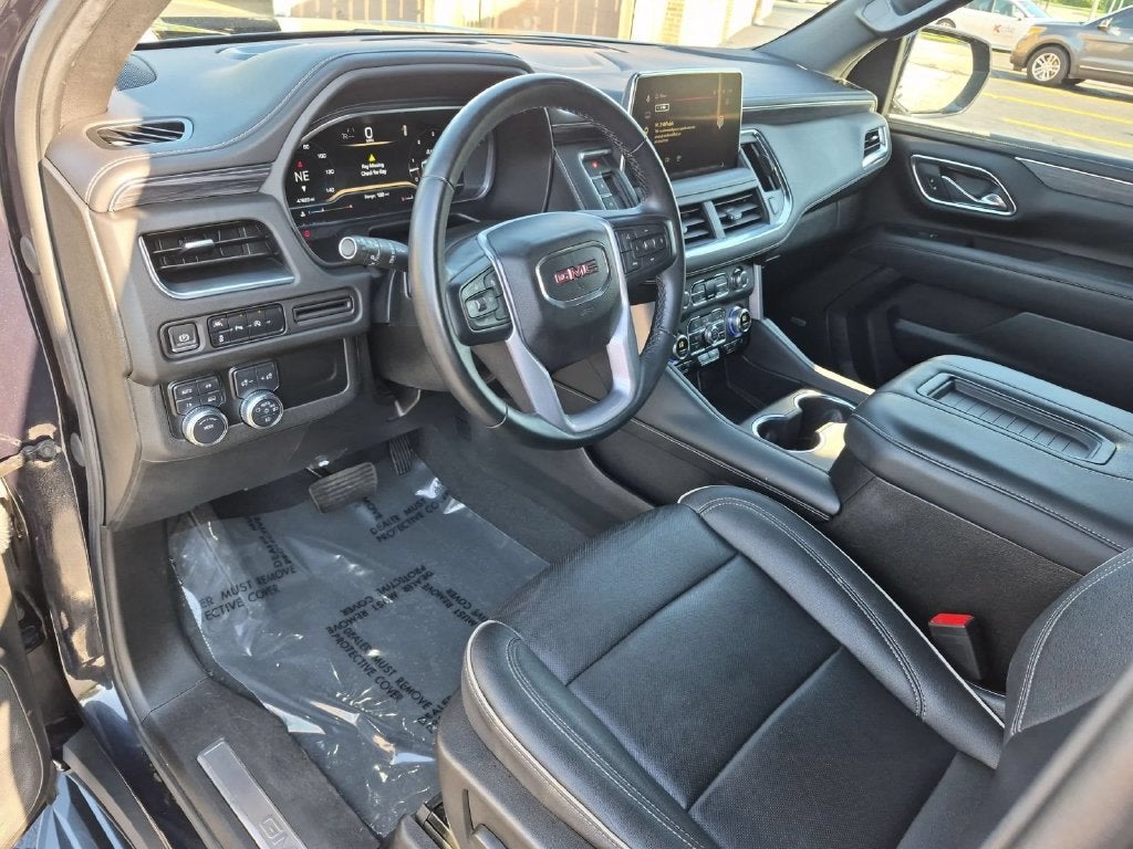 2023 GMC Yukon SLT
