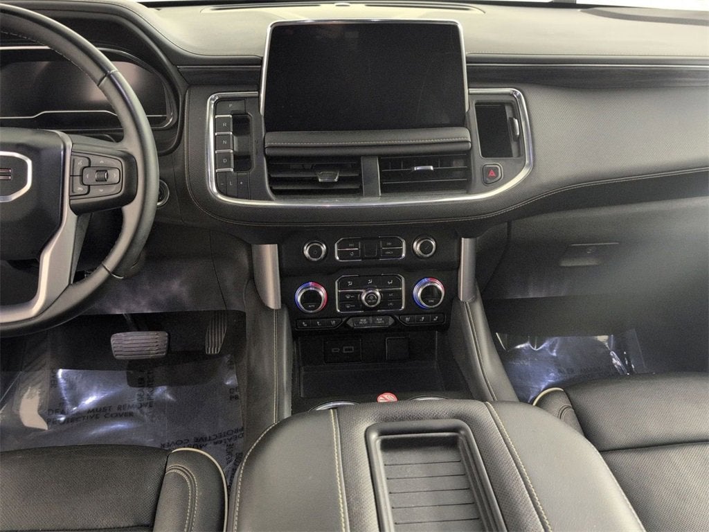 2024 GMC Yukon XL SLT