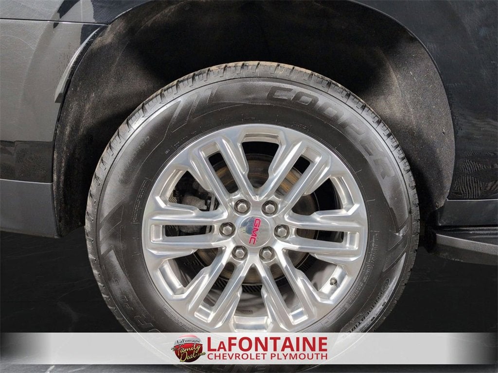 2024 GMC Yukon XL SLT