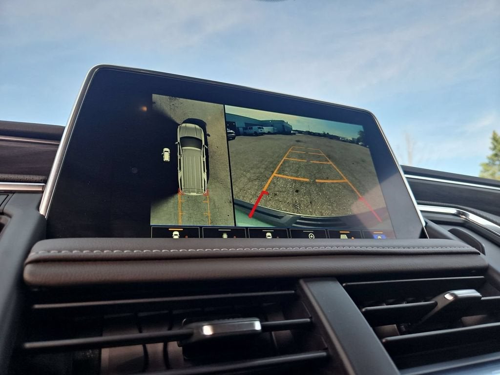 2023 GMC Yukon XL SLT
