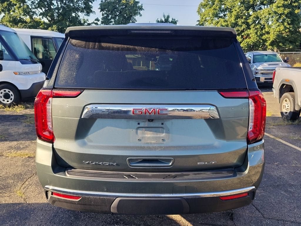 2023 GMC Yukon XL SLT