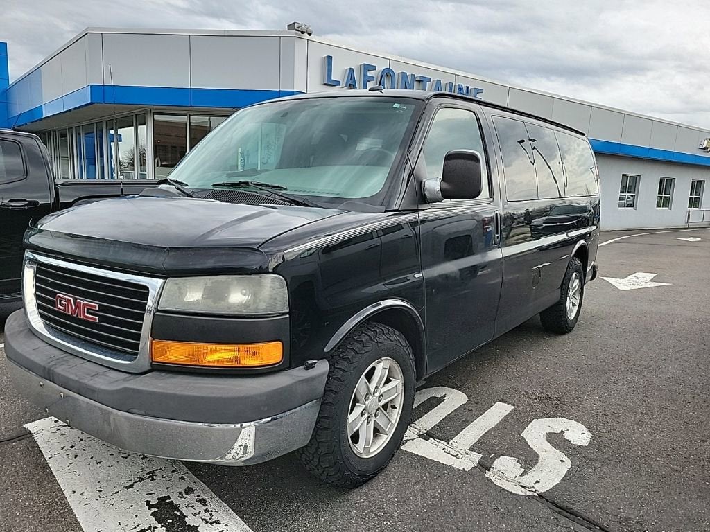 2013 GMC Savana Passenger 1500 LT