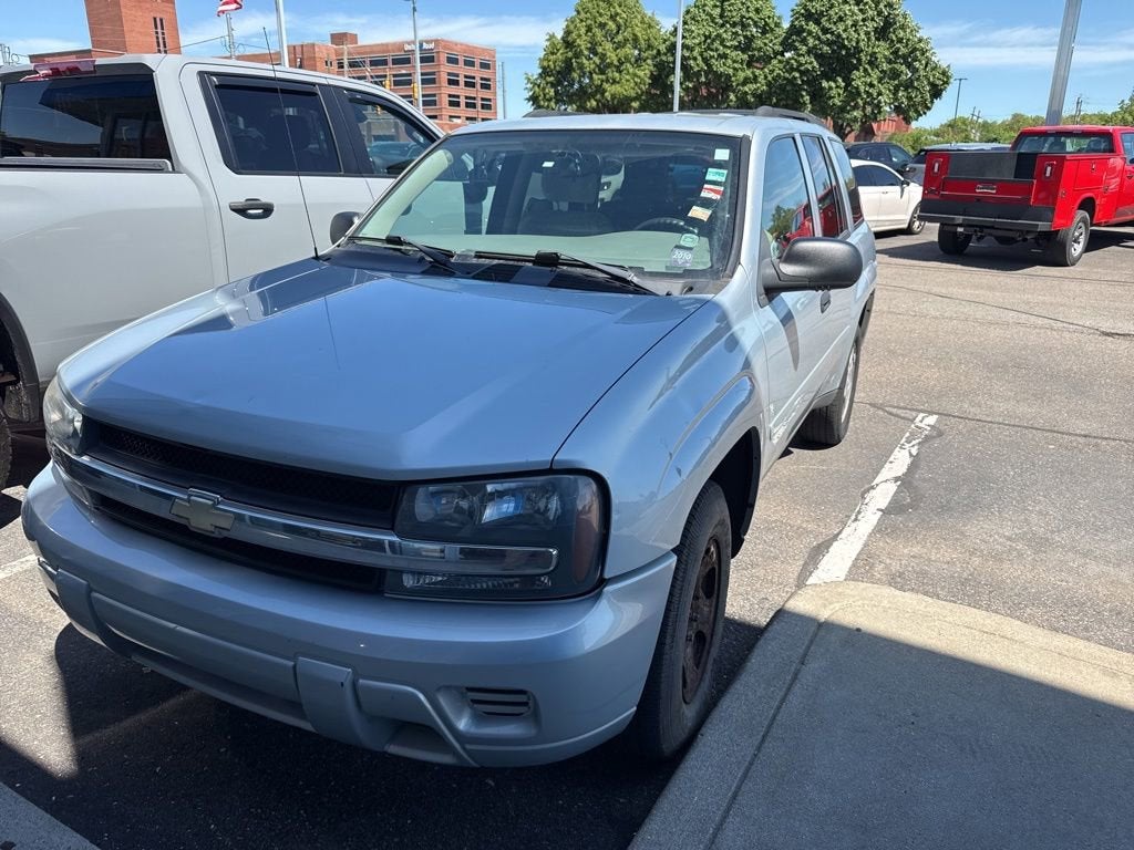 2008 Chevrolet Trailblazer's photo