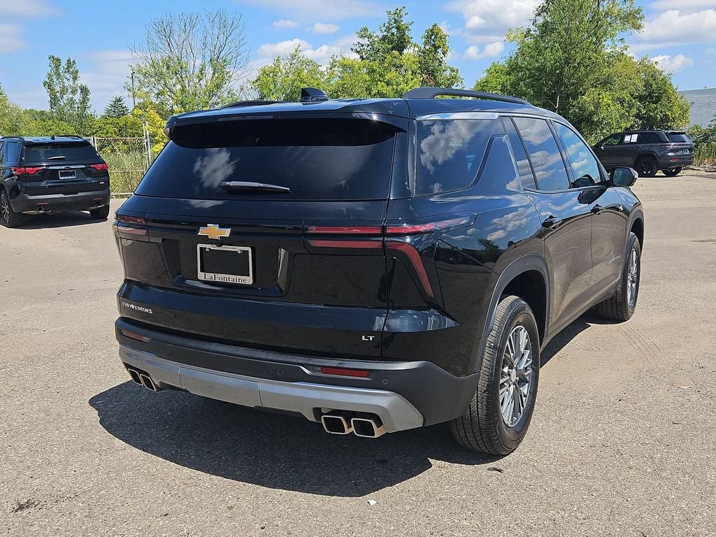 2024 Chevrolet Traverse LT