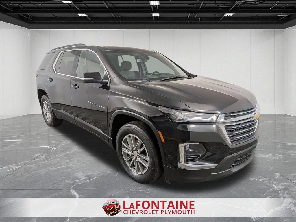 2023 Chevrolet Traverse LT Cloth