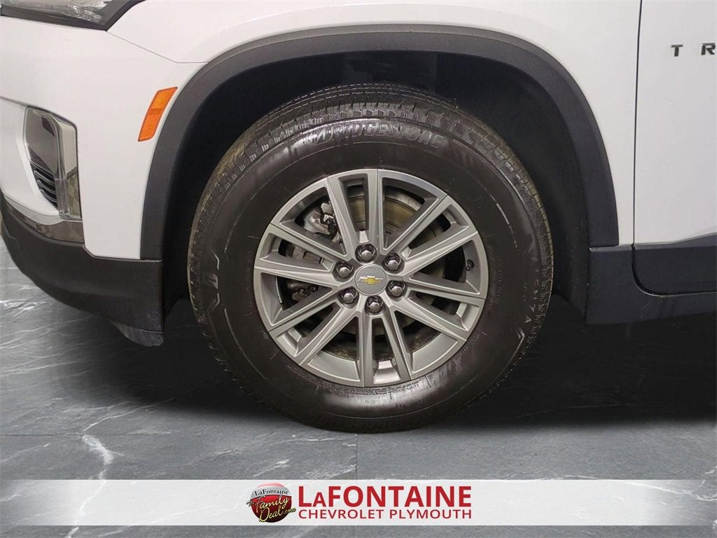 2023 Chevrolet Traverse LT Leather