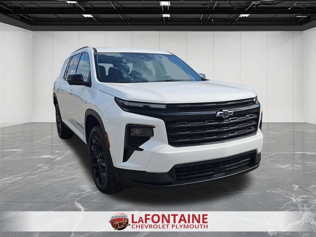 2024 Chevrolet Traverse LT