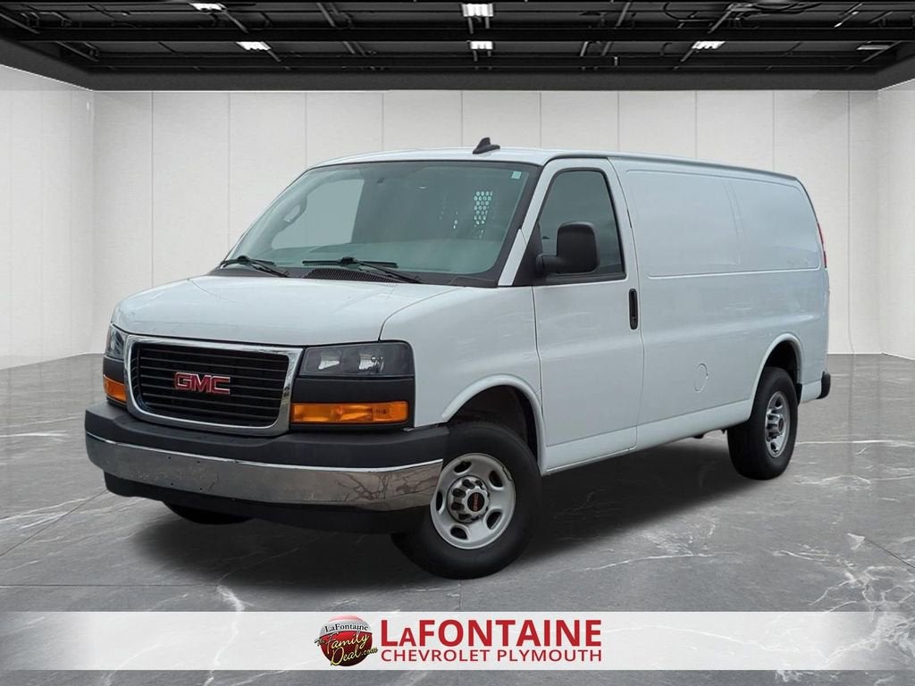 2024 GMC Savana 2500's photo