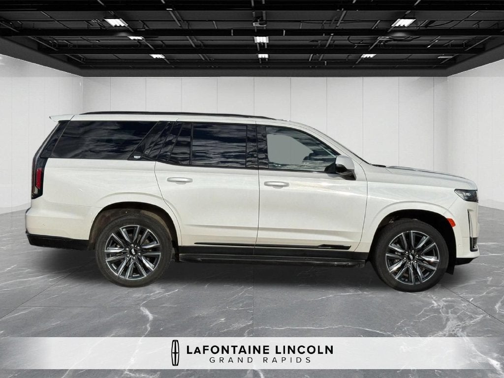 2024 Cadillac Escalade Sport
