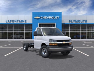 2026 Chevrolet Express Cutaway 3500 1WT