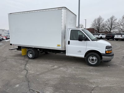 2024 Chevrolet Express Cutaway 4500 2WT