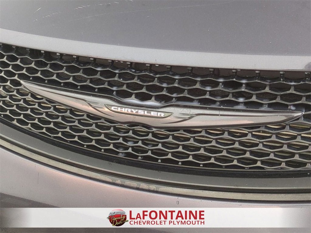 2020 Chrysler Pacifica Touring