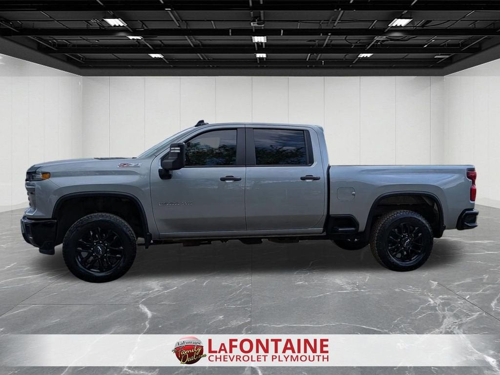 2024 Chevrolet Silverado 2500 HD Custom