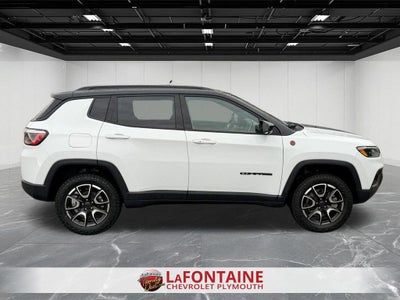 2025 Jeep Compass Trailhawk 4x4