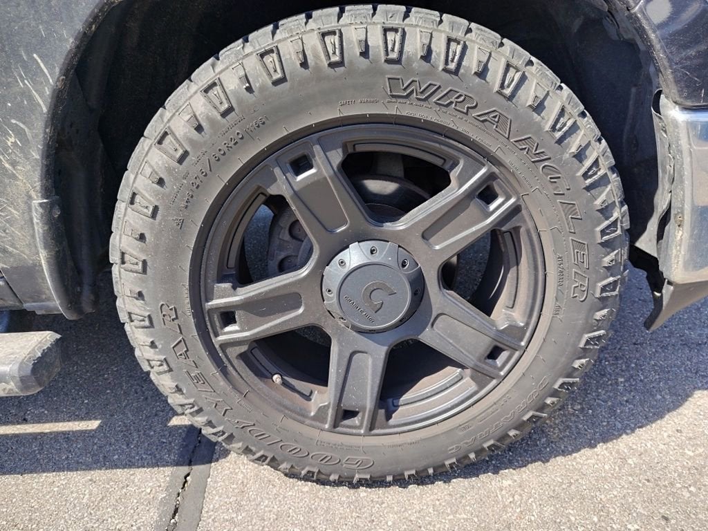 2018 RAM 1500 Big Horn Crew Cab 4x4 5'7" Box