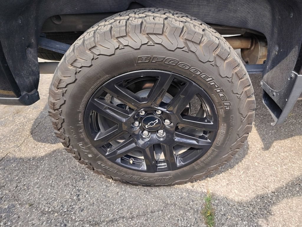 2024 Chevrolet Silverado 1500 Custom Trail Boss