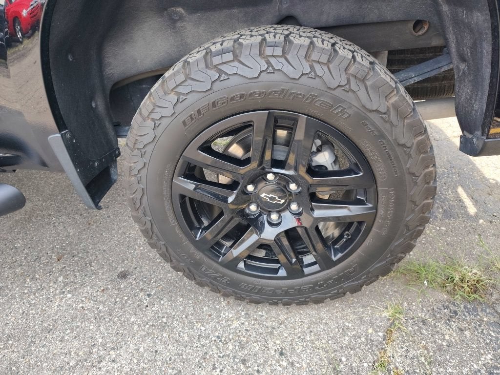 2024 Chevrolet Silverado 1500 Custom Trail Boss