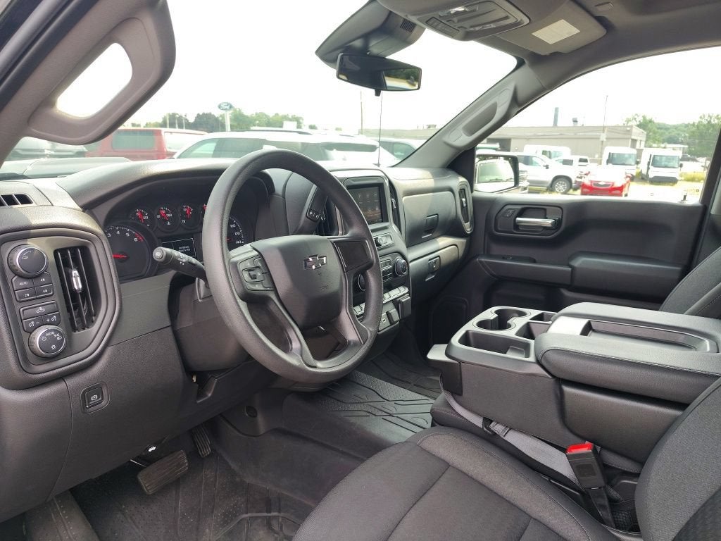 2024 Chevrolet Silverado 1500 Custom Trail Boss