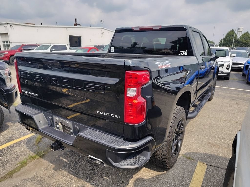 2024 Chevrolet Silverado 1500 Custom Trail Boss