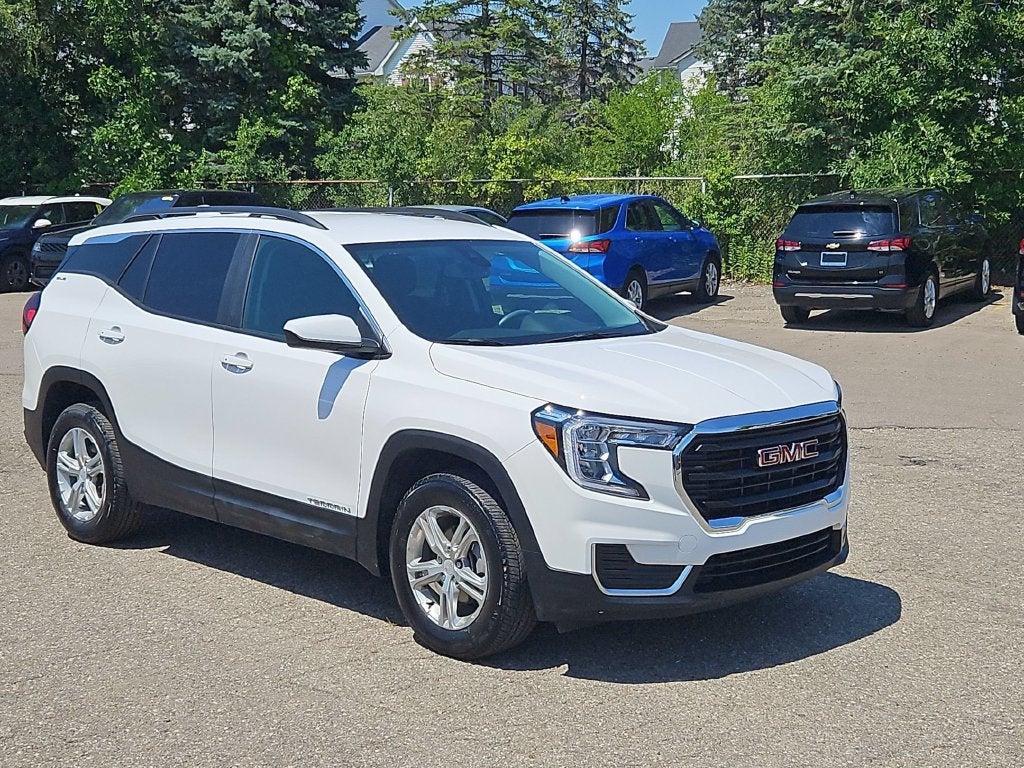 2023 GMC Terrain SLE