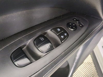 2018 Nissan Pathfinder SV