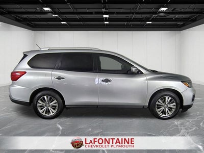 2018 Nissan Pathfinder SV