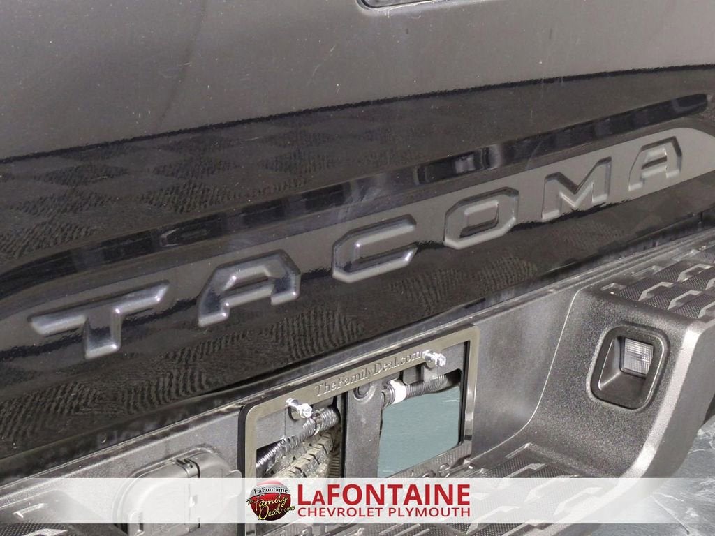 2021 Toyota Tacoma SR V6