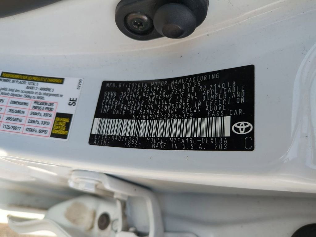 2025 Toyota Corolla LE