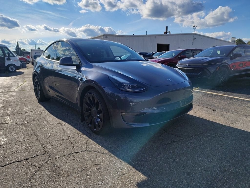 2022 Tesla Model Y Performance Dual Motor All-Wheel Drive