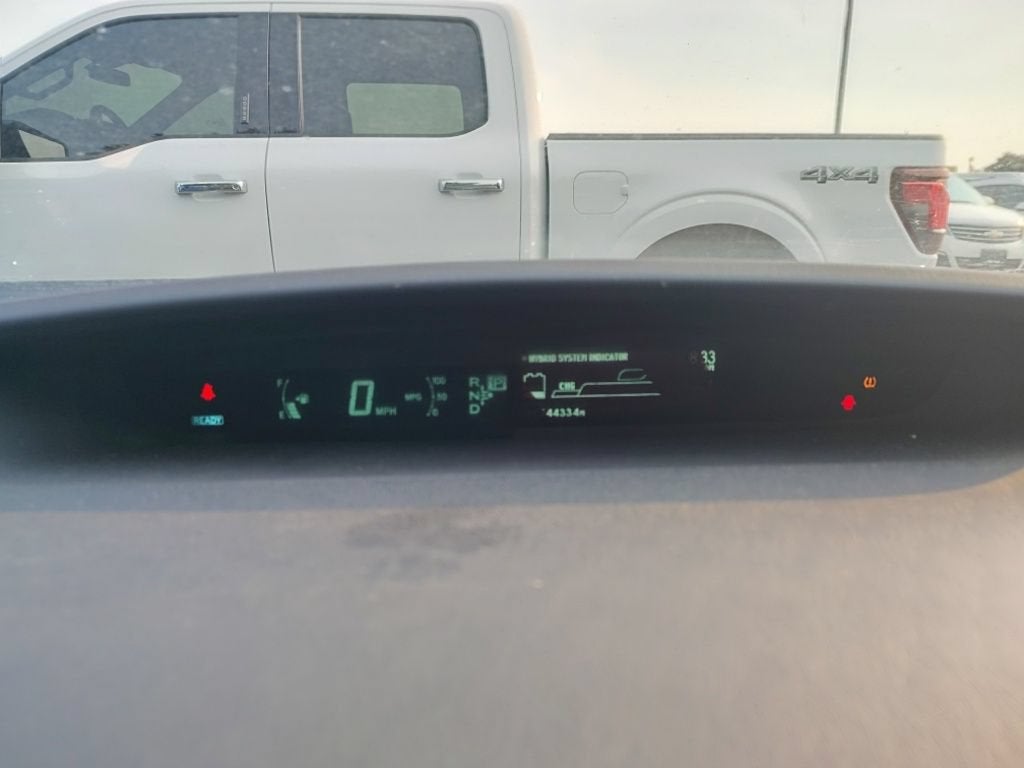 2010 Toyota Prius III