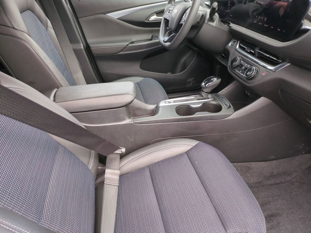 2025 Buick Envista Preferred