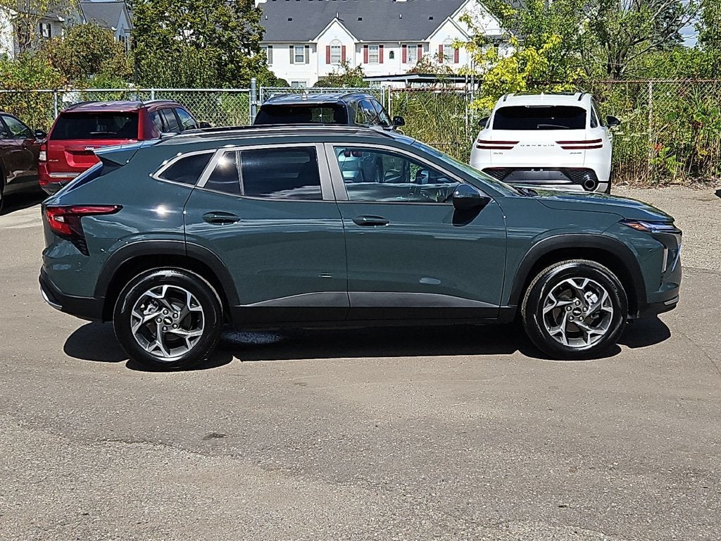 2025 Chevrolet Trax LT