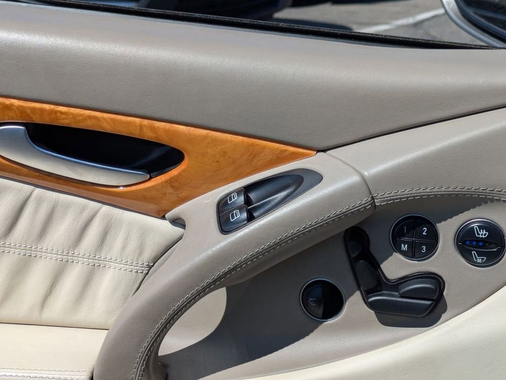 2004 Mercedes-Benz SL-Class 2DR ROADSTER
